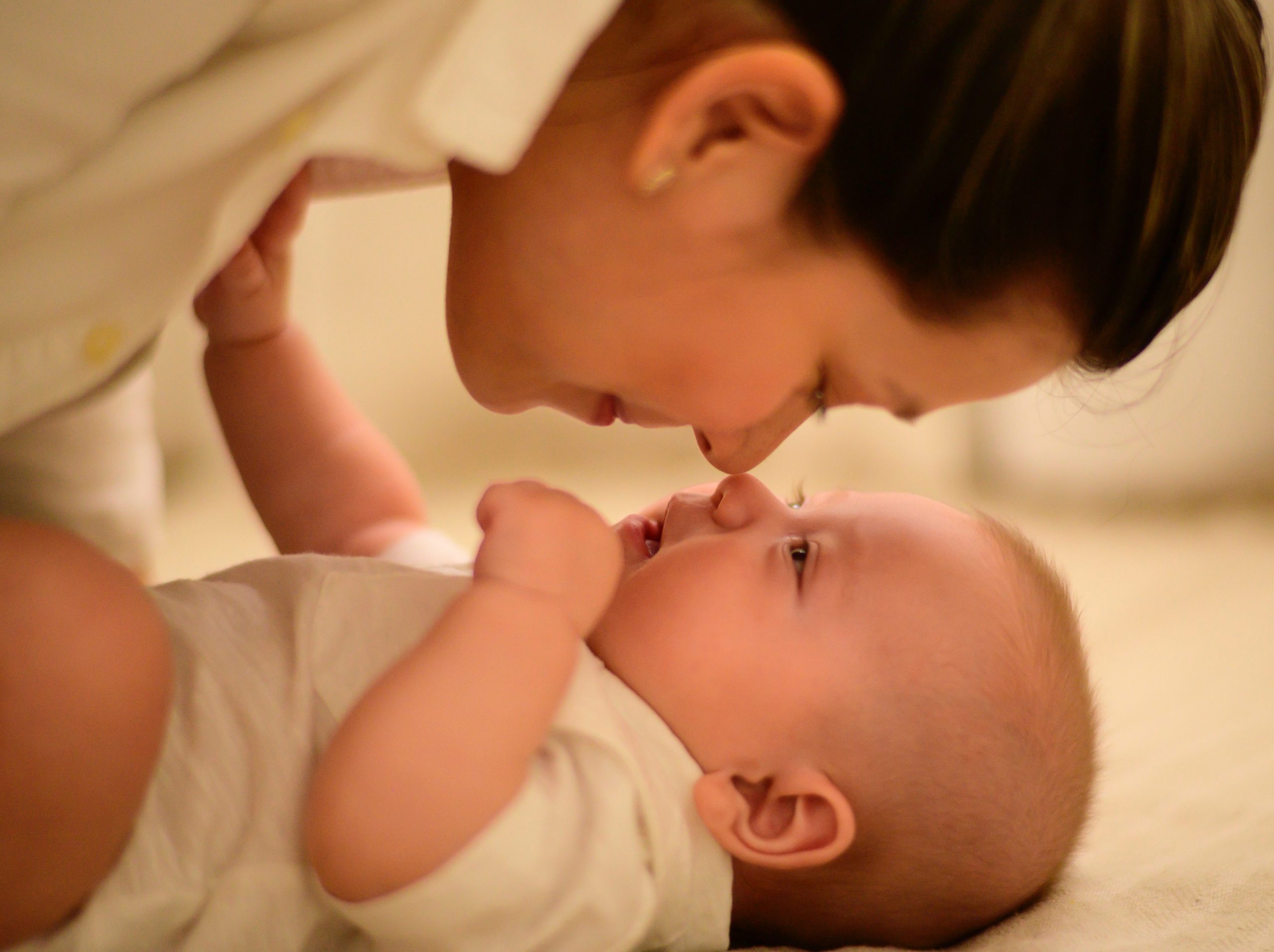 赤ちゃんの生活リズムを整える 0ヶ月から始められるネントレとは ヒトトキ